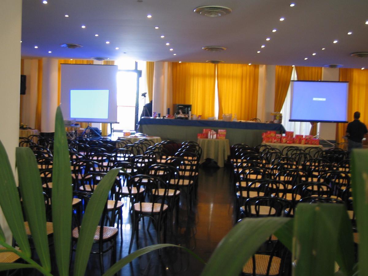 Hotel De La Ville & Centro Congressi بينيفنتو المظهر الخارجي الصورة